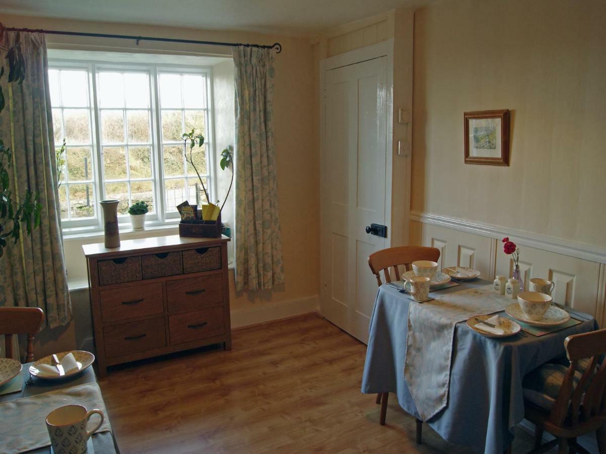 The Old Smithy Bed & Breakfast Clovelly Exterior photo