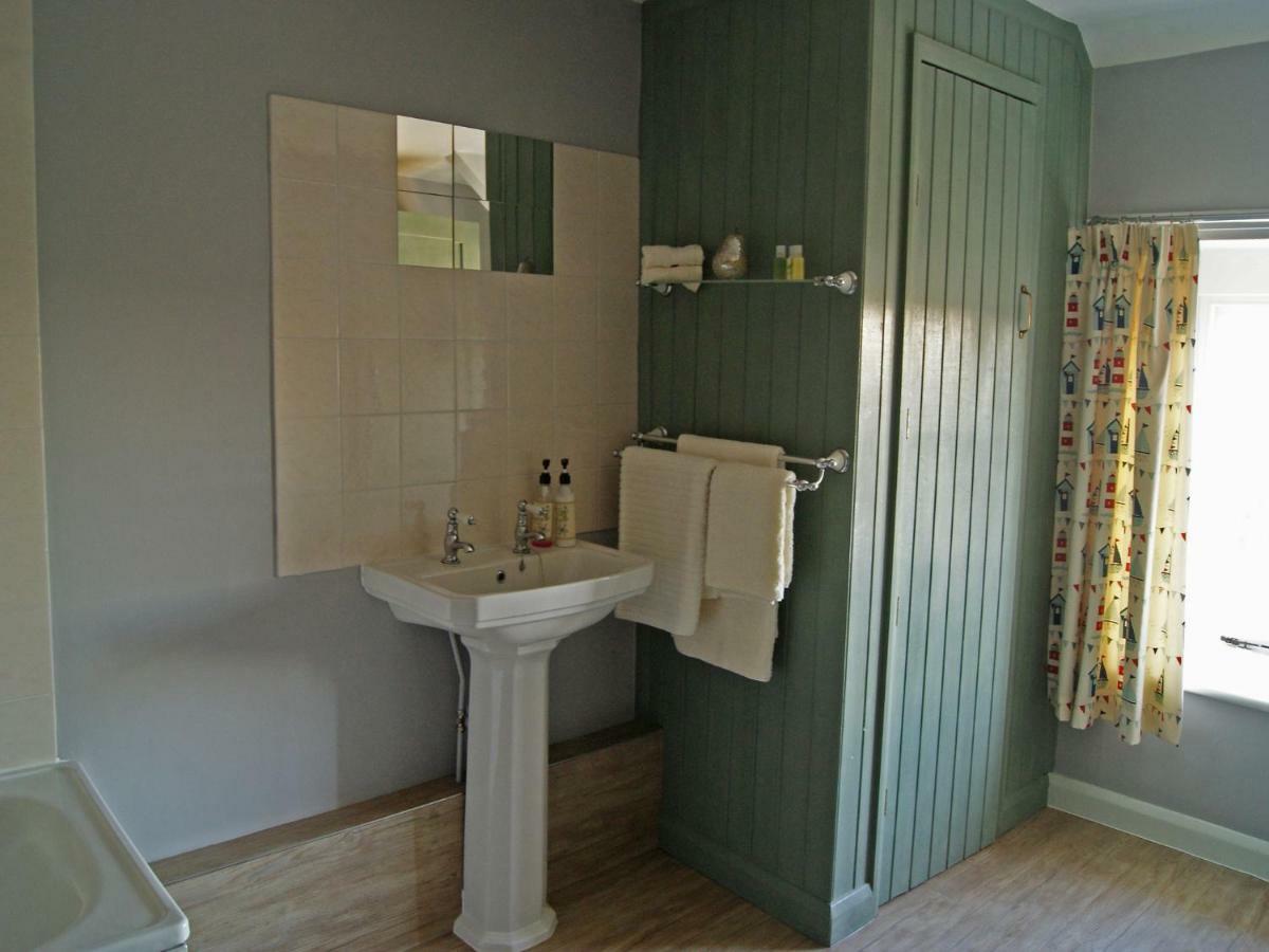 The Old Smithy Bed & Breakfast Clovelly Exterior photo