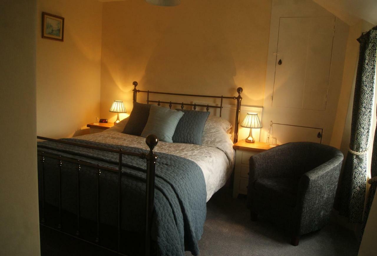 The Old Smithy Bed & Breakfast Clovelly Exterior photo